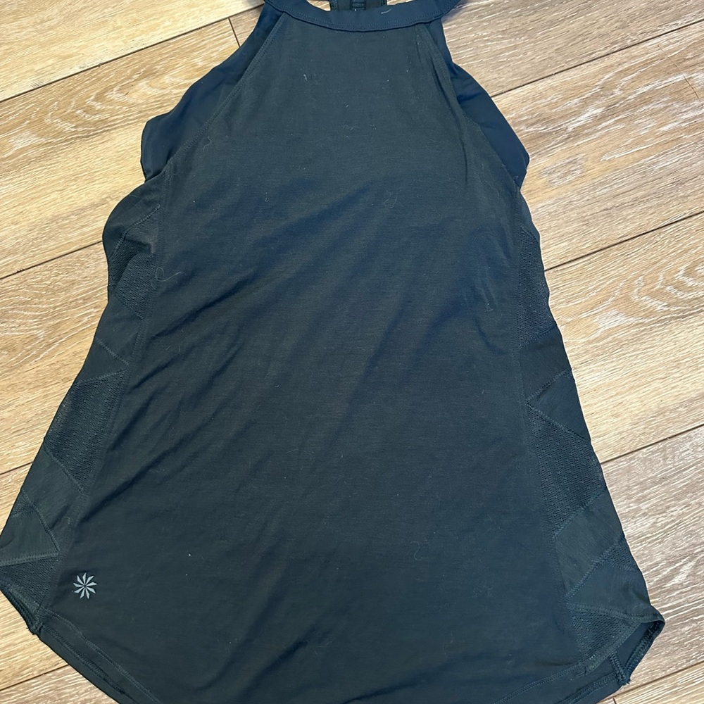 Athleta Cross Back Tank Top with Built in Bra